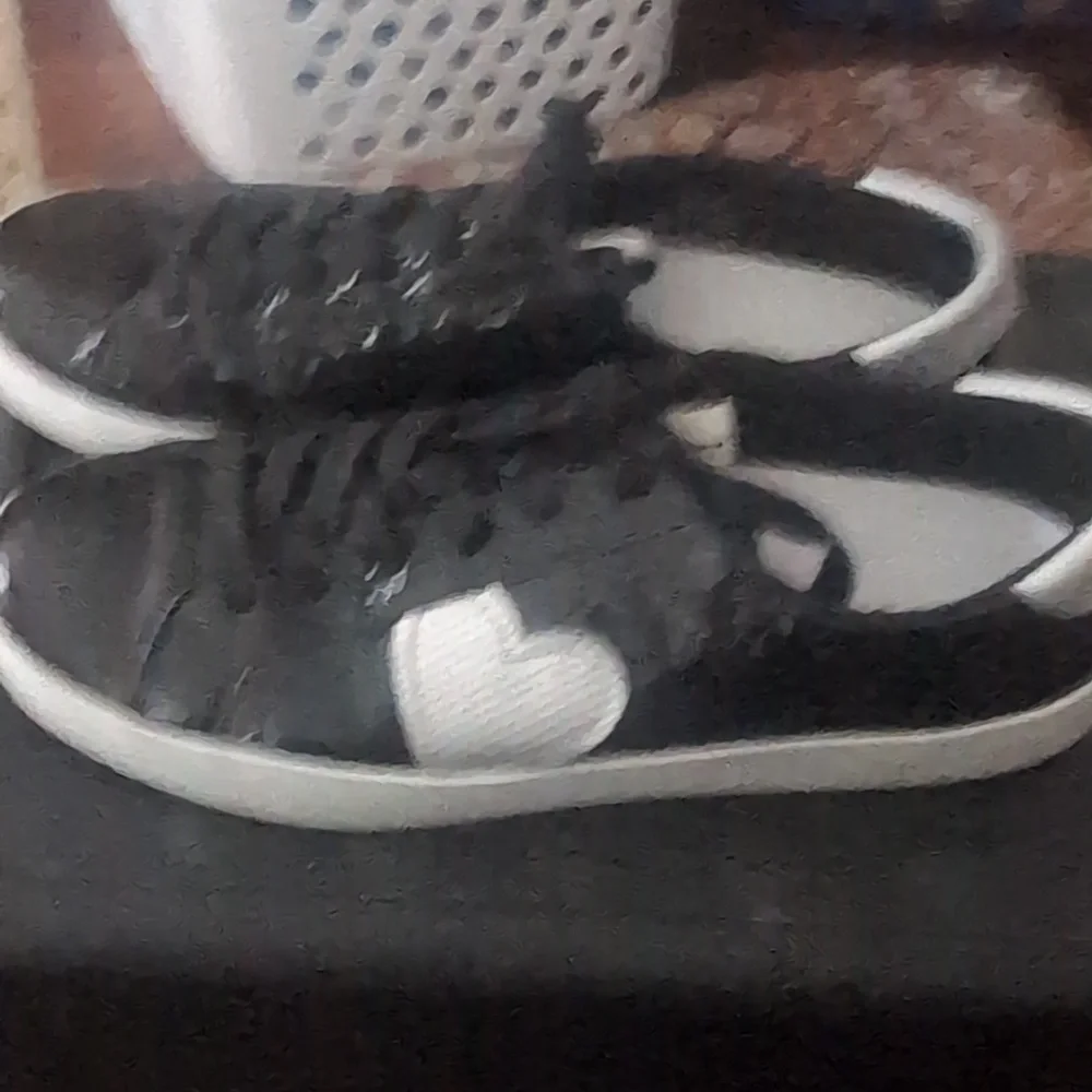 ED Love Black Leather Sneakers Size 9M